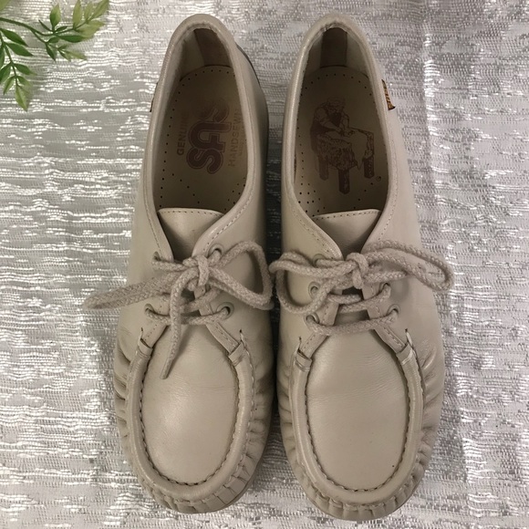 SAS Handmade Women moc toe lace up leather shoe - Picture 2 of 8